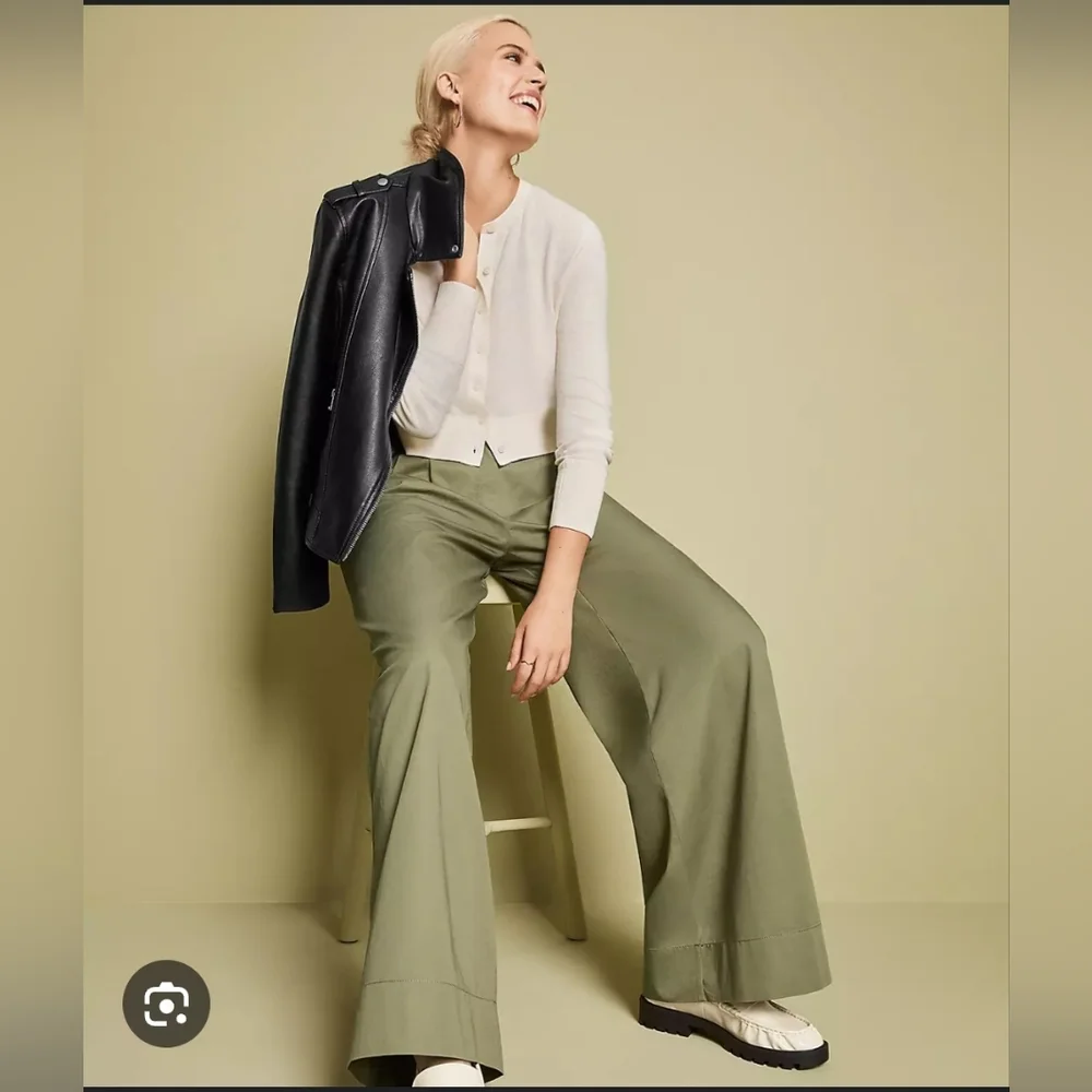 Loft Poplin Wide Leg Pants Green Size 8P - Picture 2 of 9